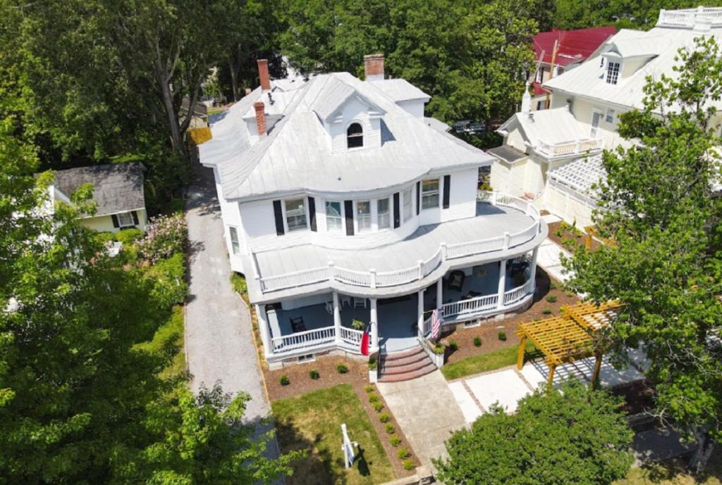 The Edenton Collection-Captain'S Quarters Inn Exterior photo