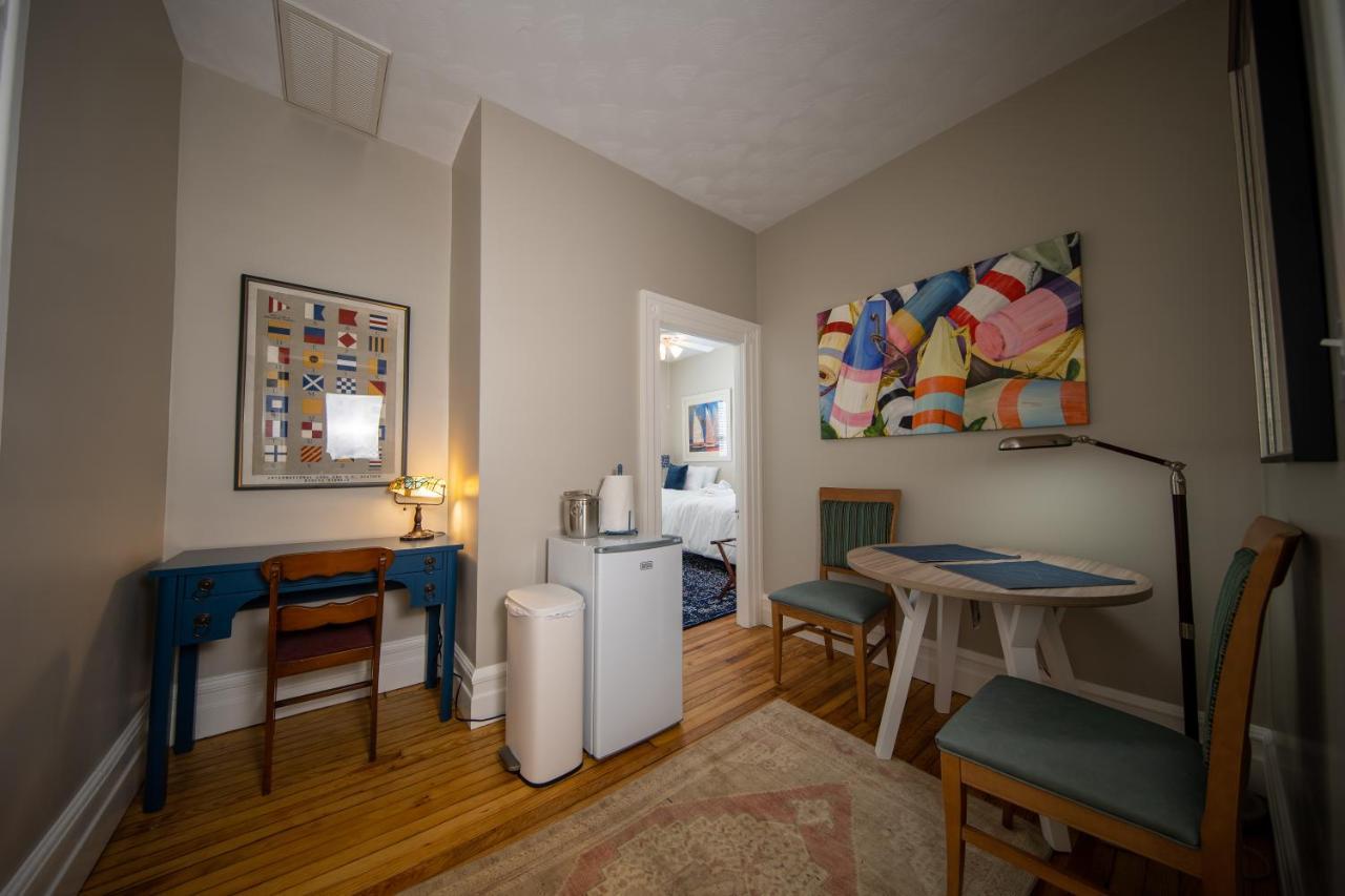 The Edenton Collection-Captain'S Quarters Inn Room photo
