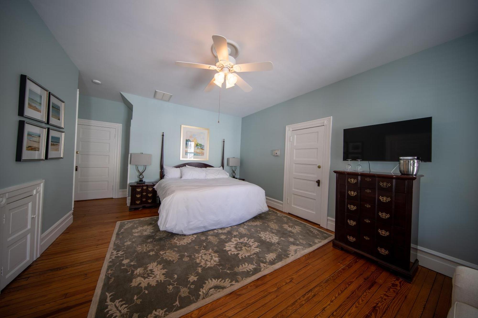 The Edenton Collection-Captain'S Quarters Inn Room photo