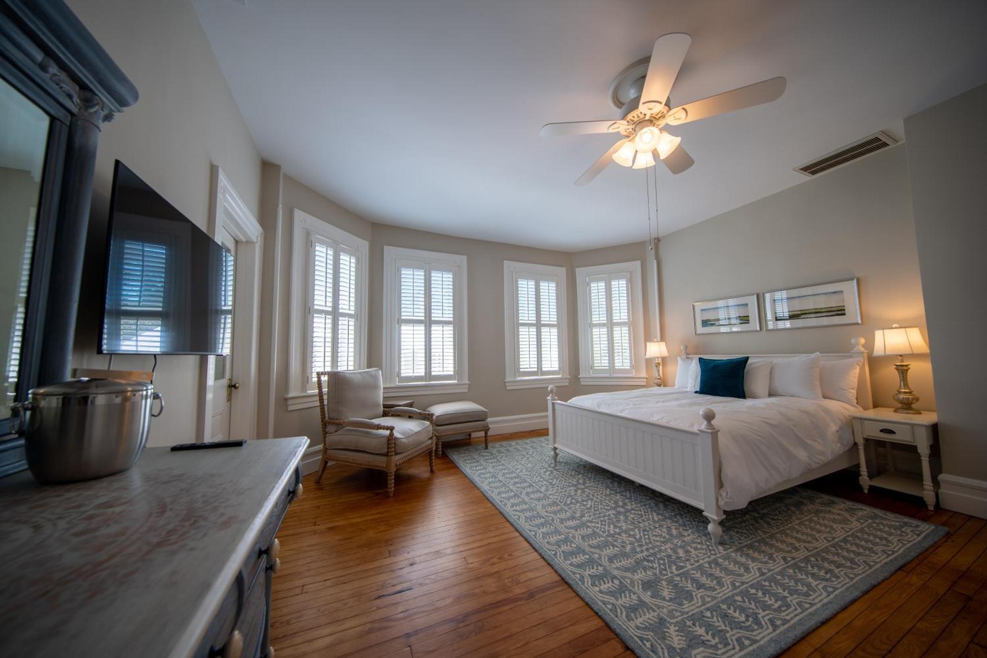 The Edenton Collection-Captain'S Quarters Inn Room photo